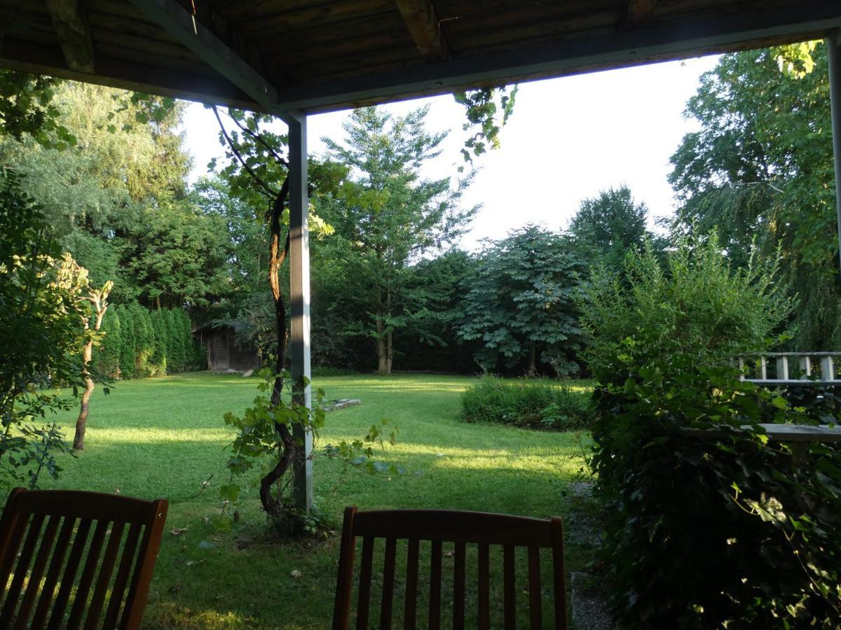 Gartenwohnung Juliana Gstadt Laeufers Chiemsee Holiday Home غشتات أم كيمزي المظهر الخارجي الصورة